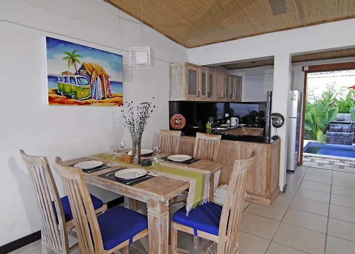 Lembongan Sanctuary Hotel *